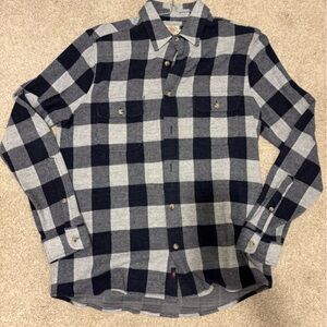 Faherty Legendary Sweater Shirt. Size M. Blue and Gray Checkered Shirt